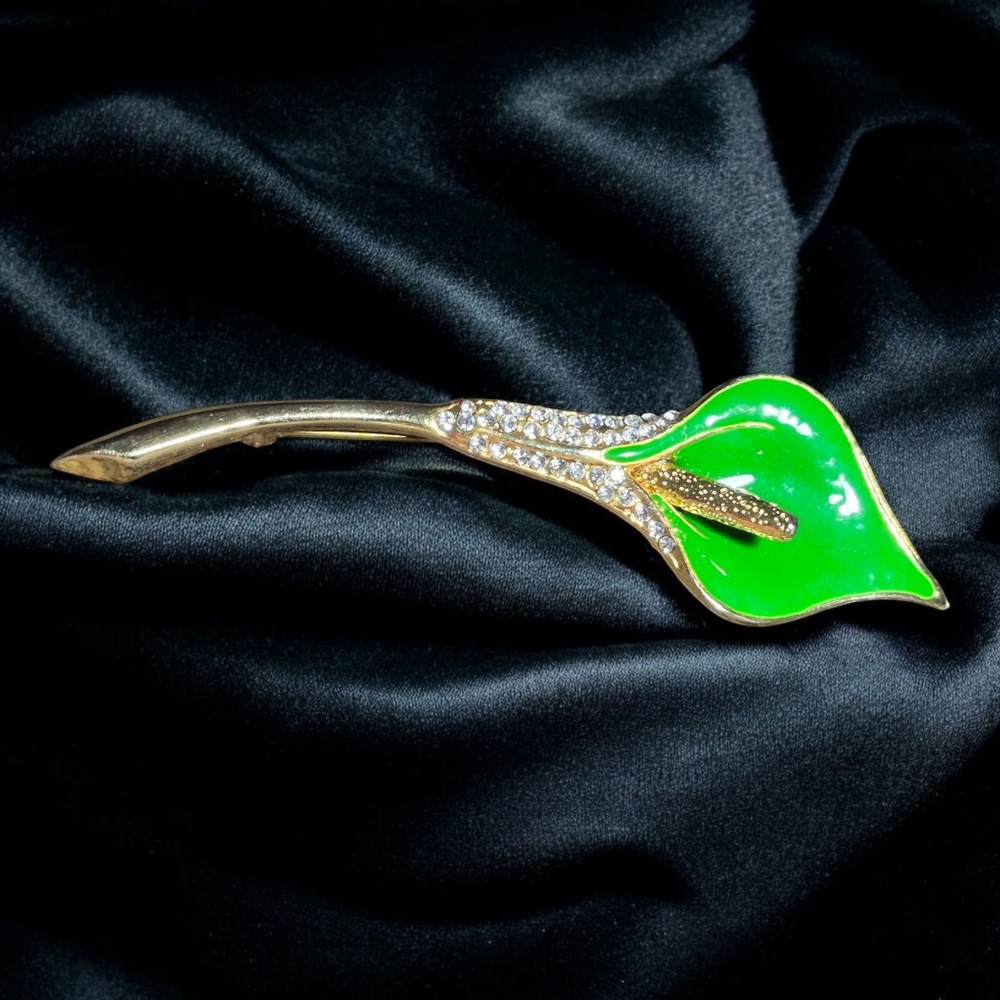 Elegant Vintage Green and Gold Calla Lilly Flower Enamel and Rhinestone Brooch